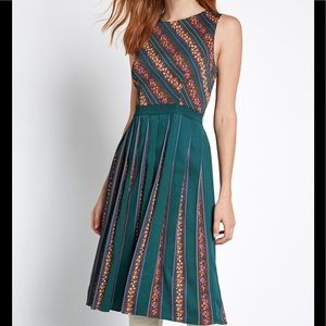 NWOT Modcloth Pleat You to It Sleeveless Dress
